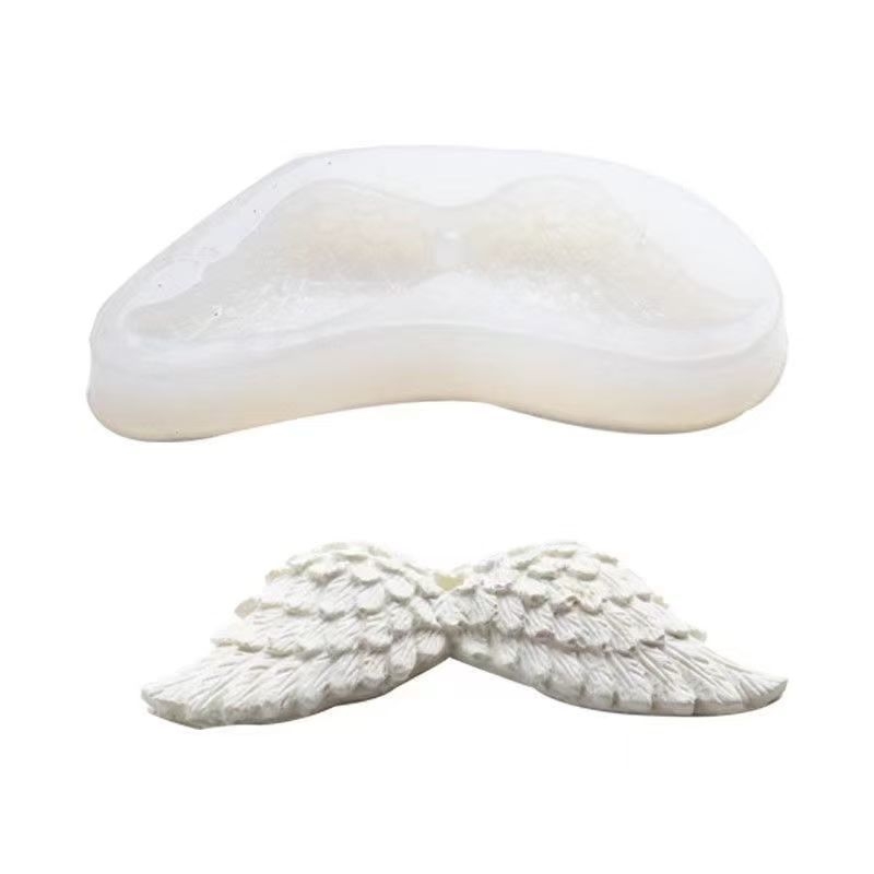 Automobilio oro gaiviklis – pakabukas su angelų sparnais, 3D dizainas su perforacijomis, silikonas