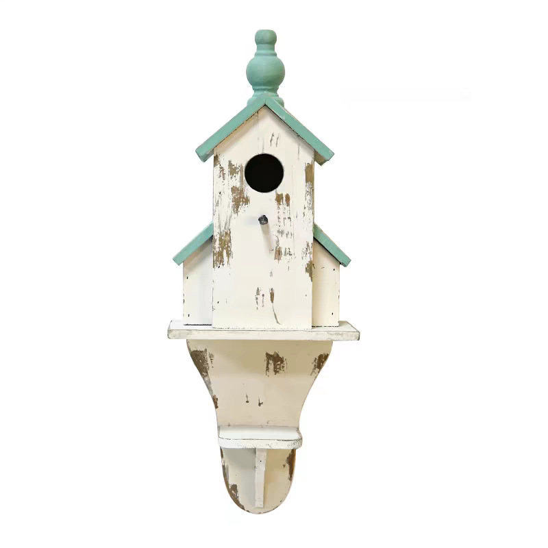 Medinė paukščių namelis lauko sode – sieninis pakabinamas dekoras