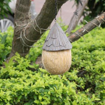 Къща за птици от смола – външна градинска декорация, пасторален стил, скулптурен процес (Марка: Zhuo Hua; Материал: Смола; Стил: Пасторален; Процес: Скулптура)