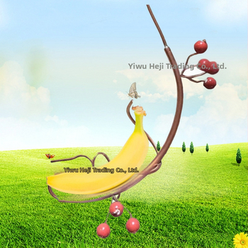 Железна пасторална хранилка – декоративен елемент, електроплатирана, полу ръчна и полу механична обработка, марка Autonomy