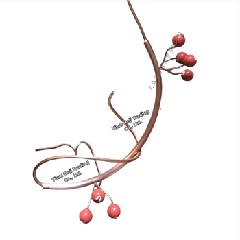 Железна пасторална хранилка – декоративен елемент, електроплатирана, полу ръчна и полу механична обработка, марка Autonomy