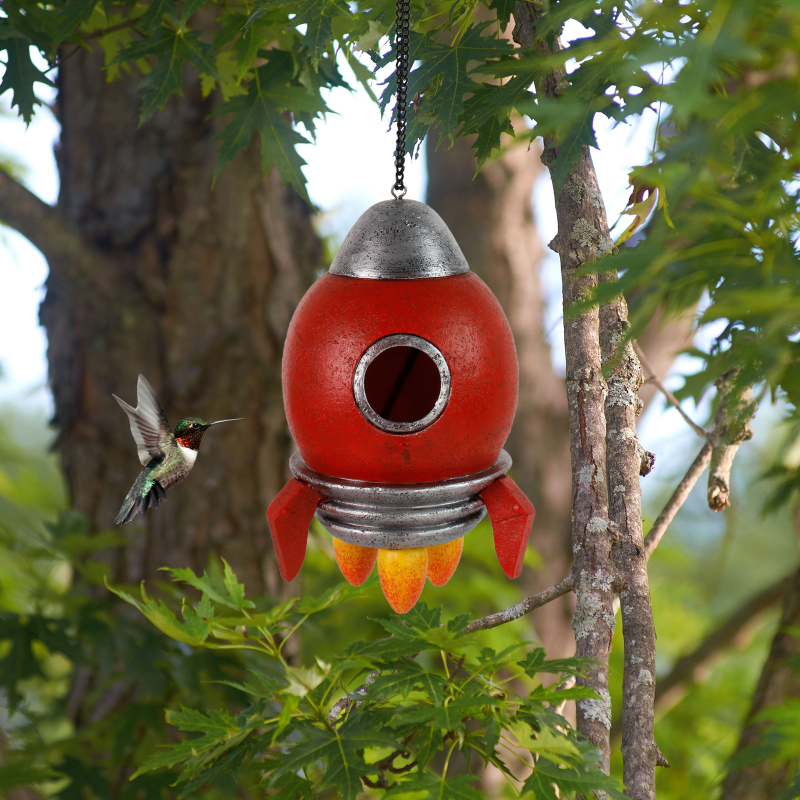 Lėktuvo formos paukščių namelis ir lesyklėlė, iš dervos skulptūra lauko kiemui