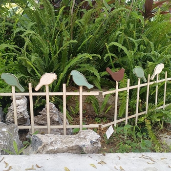 Metalo laipiojimo rėmas sodui, grindų montavimas