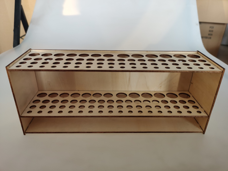 Bright Source medinis stalinis vertikalus ekrano laikiklis su nuimamais laikikliu, logotipo spausdinimas ir pritaikymas