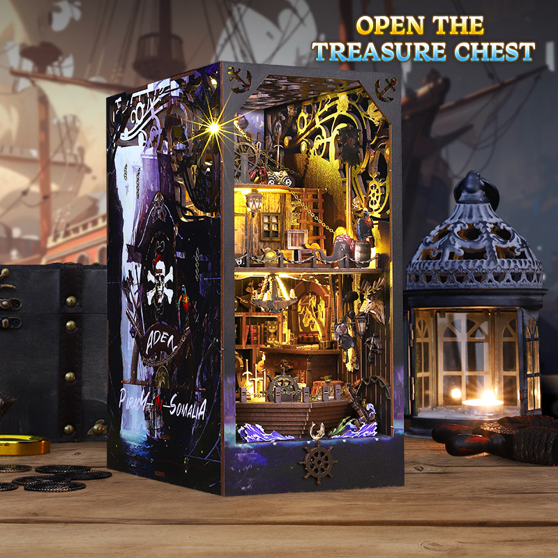 Дървен DIY архитектурен модел на къща – сглобен, с вградени светлини и звук, батерийно захранване