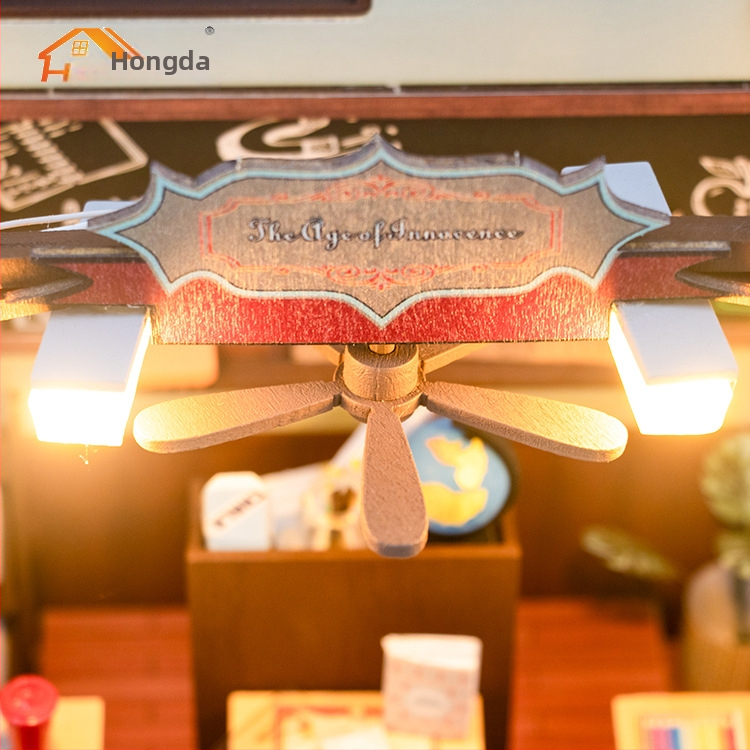 DIY дървен мини 3D модел на класна стая – сглобяем комплект Hongda, за възраст 15–35, 2024