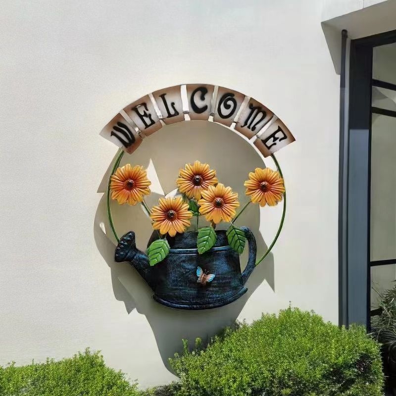 Decorațiune de perete din fier forjat pentru exterior, grădină și balcon – stil modern, lucrare semi-manuală, motiv fluture
