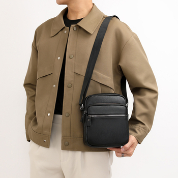 Мъжка чанта за рамо от естествена кожа (първи слой телешка кожа), подплата полиестер, дизайн за облекчаване на тежестта