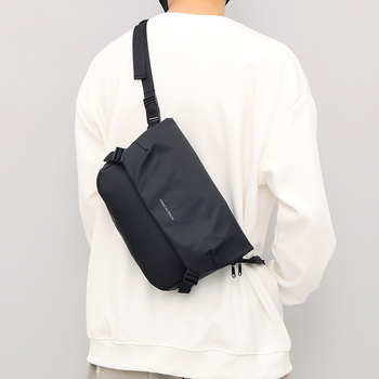 Мъжка кръстосана чанта през рамо в уличен стил, голям капацитет, с цип и джоб за телефон, вътрешен джоб с цип, една презрамка