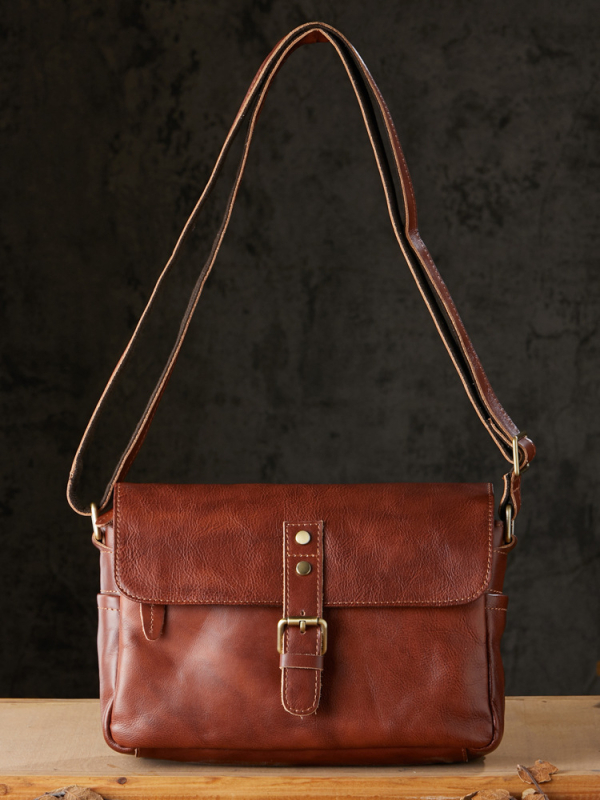 Vīriešu ādas plecu soma, pirmās kārtas liellopa āda, poliestera odere, Simple & nature