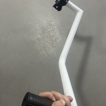 Sodininkystės įrankių ir vejapjovės papildoma rankena; darbo jėgos taupymo dizainas; pritaikymas įmanomas; Prekės ženklas: Kita; Taikymo sritis: Kita