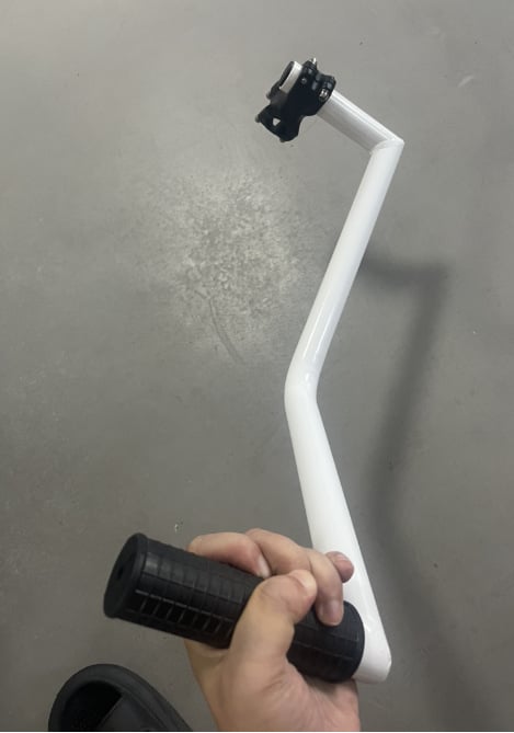 Sodininkystės įrankių ir vejapjovės papildoma rankena; darbo jėgos taupymo dizainas; pritaikymas įmanomas; Prekės ženklas: Kita; Taikymo sritis: Kita