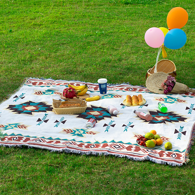 Piknika sega kempingam ar etnisku stilu, bieza, pārnēsājama, mitruma izturīga (Materiāls: PE Cotton; Zīmols: Other)