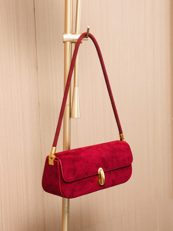 Γυναικεία τσάντα σε στυλ αστικού μινιμαλισμού — PU δέρμα, baguette στυλ, οριζόντιο τετράγωνο σχήμα, κλείσιμο με καπάκι, επένδυση πολυεστέρα