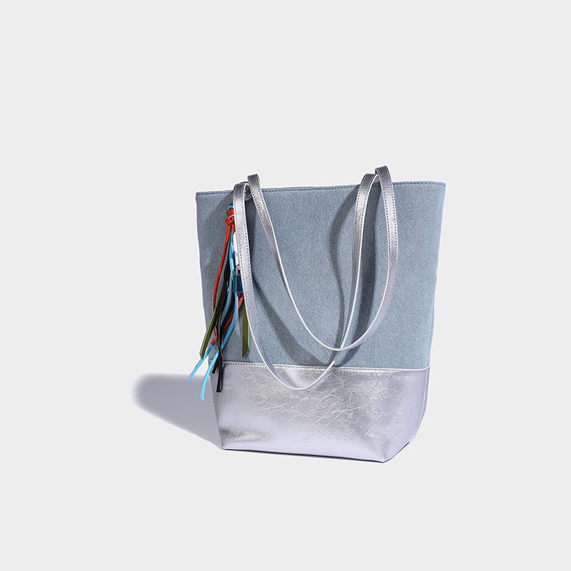 Geantă bucket din denim pentru femei, stil street, formă verticală pătrată, închidere magnetică, căptușeală poliester