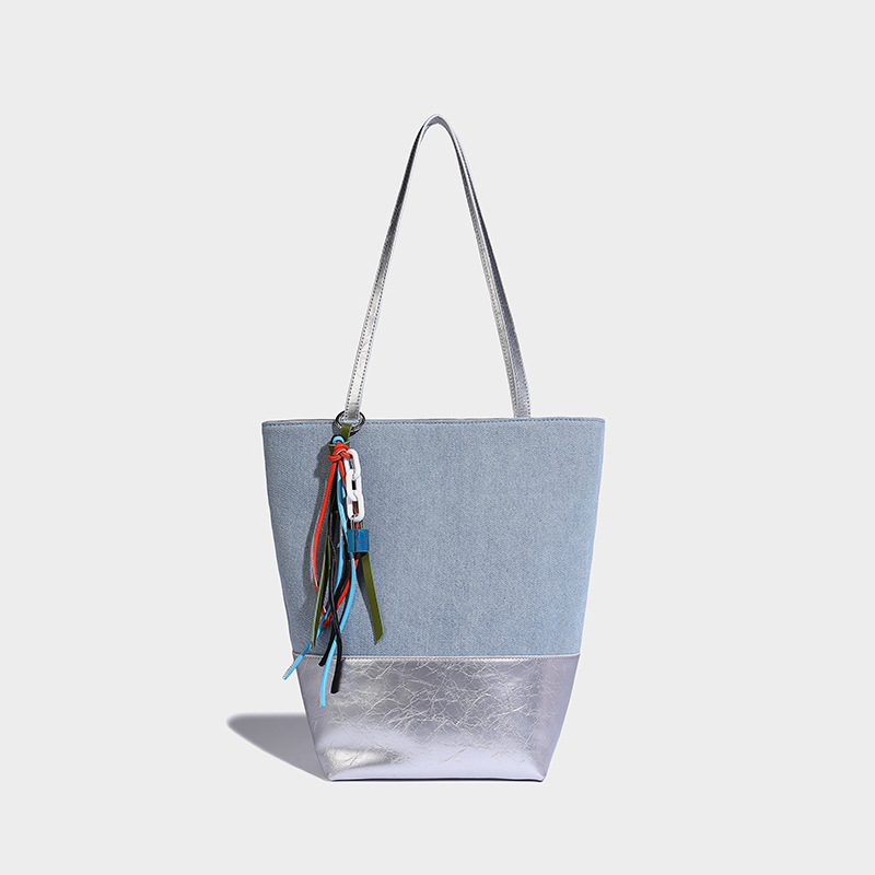 Geantă bucket din denim pentru femei, stil street, formă verticală pătrată, închidere magnetică, căptușeală poliester