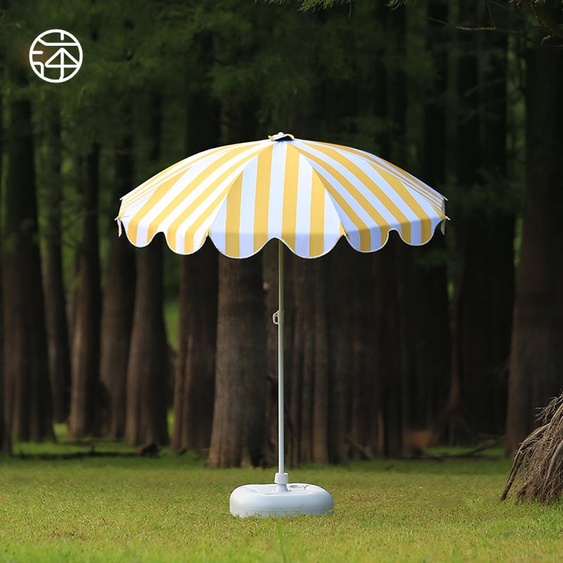 Sodo saulės skėtis su 8 ramentais, audinys Impact 210T, UPF>50, rankinis atidarymas uždarymas, logotipo spausdinimas