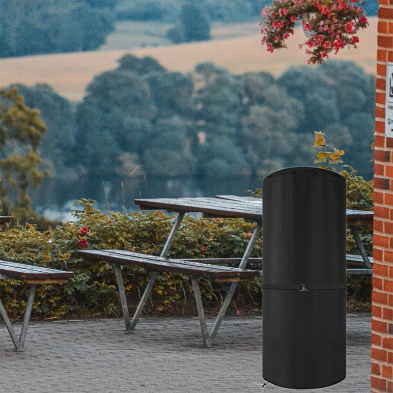 Lauko šildytuvo dangtis su apvalkine forma — apvali vertikali, atsparus vandeniui, saulės ir sniego poveikiui; 210D sidabro dengtas Oxford audinys; raištelių užsegimas; pakuotė 50 vnt