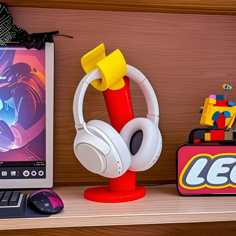 Yi Xin ausinių laikiklis – karikatūrinis modelis, kiberpunk stilius, PVC medžiaga, 3D atspausdintas stalinis laikiklis