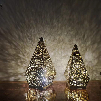 LED marokanski vintage geometrijski željezni svijećnjak-lampa