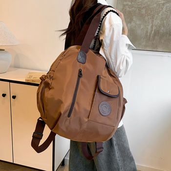 Раница от нейлон с градски минималистичен стил, хоризонтална квадратна форма, цип за отваряне, вътрешен джоб за телефон