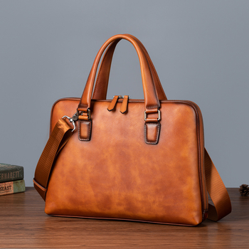 Vyrinė odinė verslo rankinė su pečių dirželiu, iš pirmosios sluoksnio veršienos odos, horizontalaus kvadrato formos, užtrauktukas