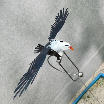 Градински орел рокер – метал, модерен стил, леене