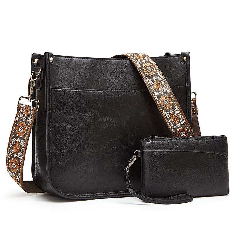 PU bőr női táska, leopard mintával, vízszintes négyzet alakú, cipzáras záródás, belső rekeszek: rejtett cipzáras zseb, telefonzseb, ID zseb