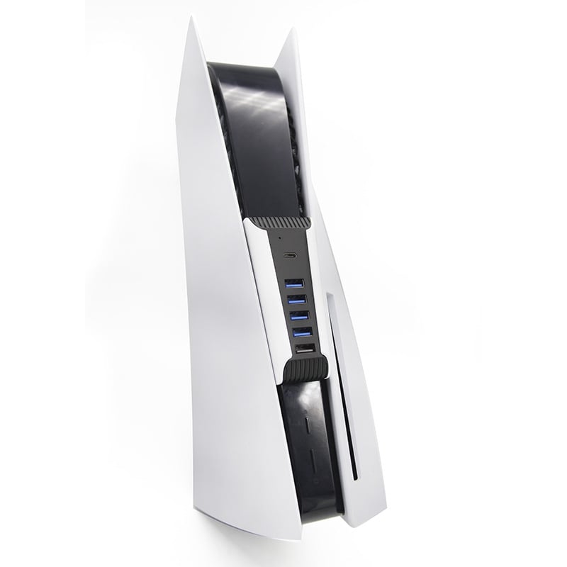 PS5 USB hub plėtinys su 4 USB 2.0 prievitais, 1 USB 3.0 prievitu ir 1 USB-C prievitu; be išorinio maitinimo; svoris 52,3 g