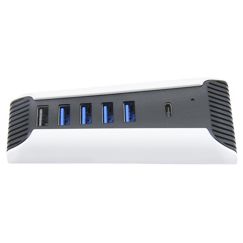 PS5 USB hub plėtinys su 4 USB 2.0 prievitais, 1 USB 3.0 prievitu ir 1 USB-C prievitu; be išorinio maitinimo; svoris 52,3 g