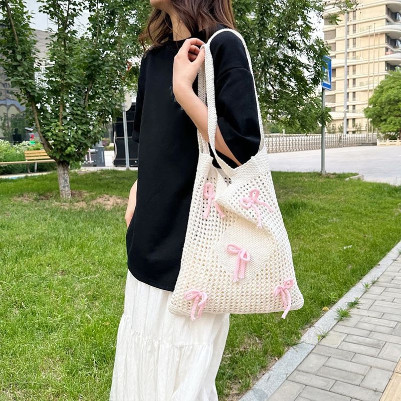 Geantă Crossbody Împletită - Poliester, Siluetă Verticală Pătrată, Buzunare Interne pentru Telefon și ID, Curea Unică, Stil Urban Minimalist