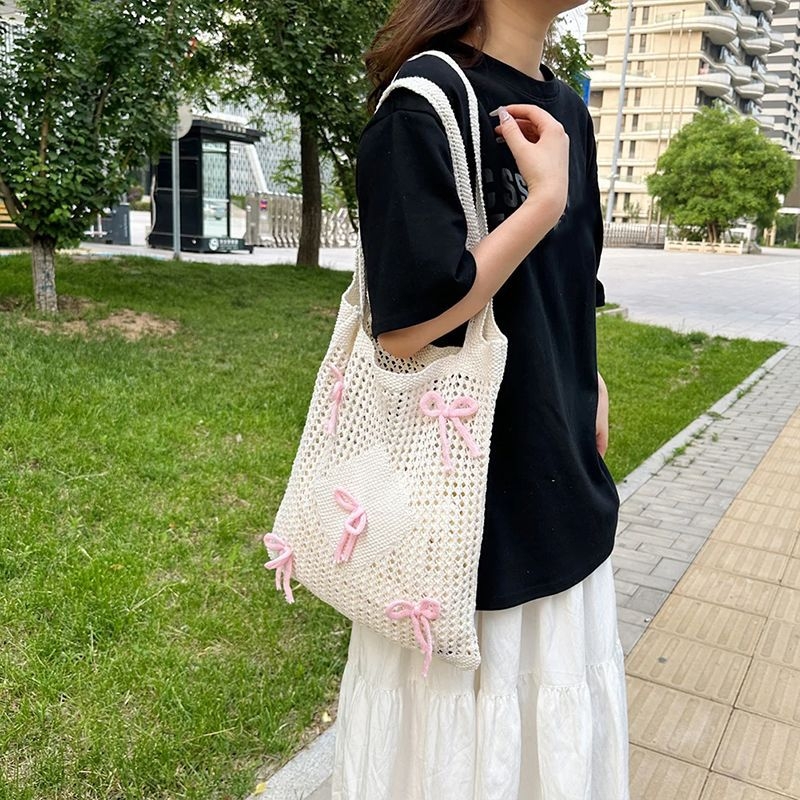 Geantă Crossbody Împletită - Poliester, Siluetă Verticală Pătrată, Buzunare Interne pentru Telefon și ID, Curea Unică, Stil Urban Minimalist