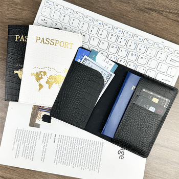 PU odos su krokodilo raštu pasportų dėklas, vidus iš dirbtinės odos, kasdieniam naudojimui, talpina pasą ir asmens tapatybės kortelę