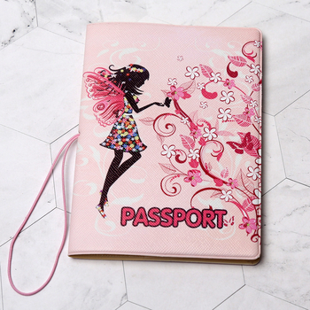 Pases turētājs no PVC ādas, 1 atvērums, modelis A0341, anime karikatūras motīvs, iekšpuse no sintētiskās ādas (PVC āda; 1 atvērums; A0341; anime karikatūra; sintētiskā āda)