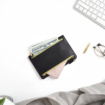 PU ādas pases un personas apliecības turētājs ar vairākiem rāvējslēdzēja nodalījumiem, lielas ietilpības, ultra viegls, ūdensizturīgs un pret zādzību, neilona iekšējā odere, biznesa elites stils ceļojumiem