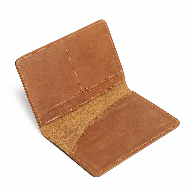 Īstas ādas pases maciņš, pirmais slānis liellopu ādas, iekšējā odere no liellopu ādas, vienkrāsains, universāls