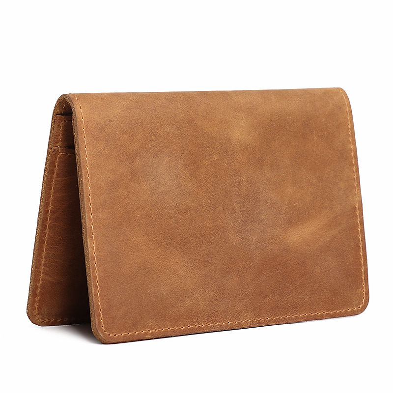 Īstas ādas pases maciņš, pirmais slānis liellopu ādas, iekšējā odere no liellopu ādas, vienkrāsains, universāls