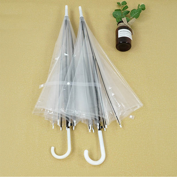 Skaidrus skėtis studentų bendrabčiui, šiuolaikiškas minimalistinis dizainas su ilga kotu, plastikinis gaubtas, 8 plieninės skėčių šakos, rankinis atidarymas, logotipo pritaikymas