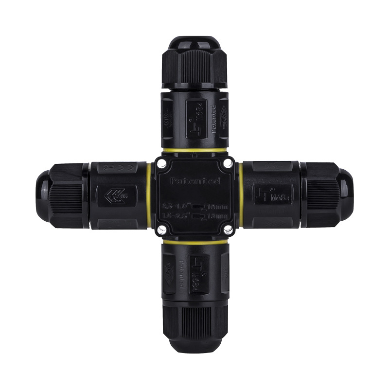 IP68 водоустойчив конектор 2-входа-2-изхода за външно LED осветление, тест до 20 м дълбочина