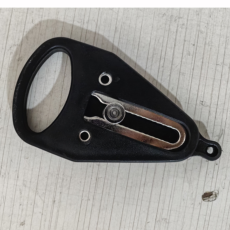 Κλειδαριά ασφαλείας πόρτας – μοντέλο Y-03, υλικό πλαστικό-σίδηρος, ματ φινίρισμα, χειροκίνητος έλεγχος, εγκατάσταση αλυσίδας CT-03