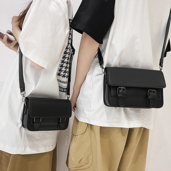 Vyrų peties krepšys — PU oda, poliesterio vidus, vientisas raštas, atsparus vandeniui, kasdieniam naudojimui