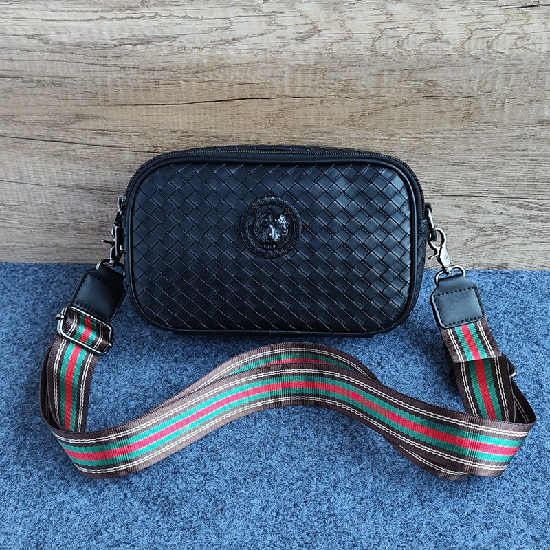 Férfiaknak szóló PU bőr crossbody táska, egyszínű mintázat, bélés poliészter-pamut