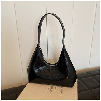 Τσάντα ώμου από PU, αστικός μινιμαλιστικός σχεδιασμός, στυλ ενός ώμου, φερμουάρ, οριζόντιο τετράγωνο σχήμα