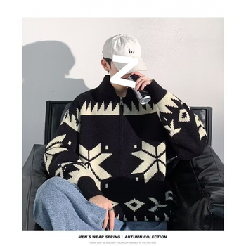 Пуловер корейски стил, с тесен силует, кръгло деколте, дълги ръкави, полиестер 60%