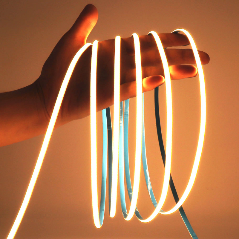 COB LED juosta, 384 LED, CRI 90, Įvestis 12–24V, 12 W/m, 180° šviesos spindulys