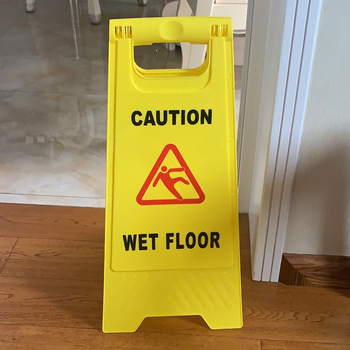 A-formos įspėjimo ženklas — pūtimo formavimas, atšvaitinė plėvelė klasė 1, 20 vnt./dėžė, serija: Įspėjimo ženklai