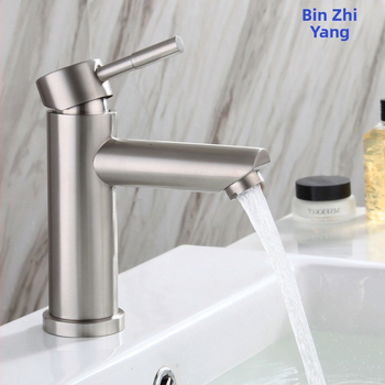 Nerūdijančio plieno praustuvo maišytuvo, vieno skylės, karštas ir šaltas vanduo, keraminių disko vožtuvas, matinis paviršius, 0–100°C