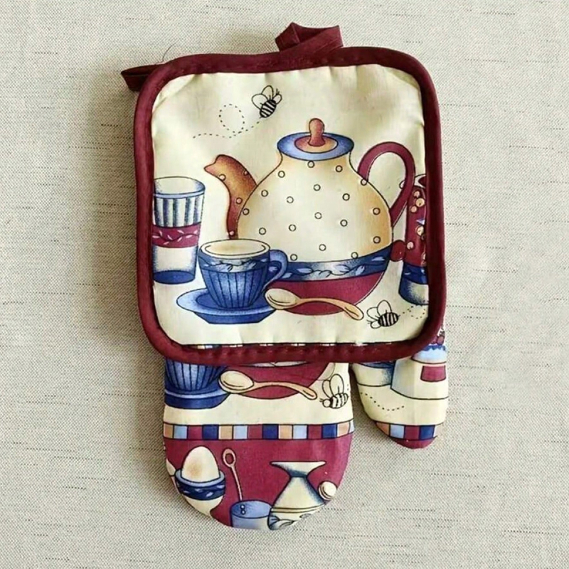 Σετ δύο τεμαχίων φούρνου μικροκυμάτων από πολυεστέρα-βαμβάκι, με θερμοανθεκτικά γάντια φούρνου και σουπλά, με προσαρμόσιμο πατροπαράδοτο σχέδιο