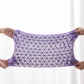 Stačiakampė pagalvė su TPF gelio užpildymu ir 100% poliesterio danga, skirta kaklo stuburo palaikymui; skalbiama, 2.4 kg, vienam naudotojui.