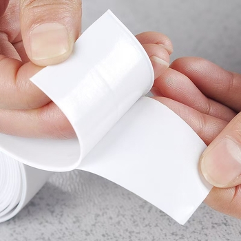 PVC αυτοκόλλητη σφραγιστική λωρίδα κουζίνας για γωνιακό κενό, αδιάβροχη, αντιβακτηριακή, αντιμυκητιακή, ανθεκτική σε λιπαρούς λεκέδες, μονόχρωμη, 1 τεμάχιο